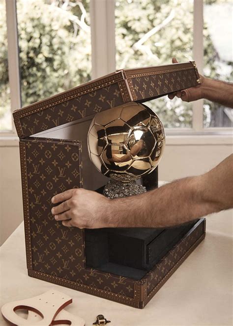 ballon de foot louis vuitton|louis vuitton football trophy.